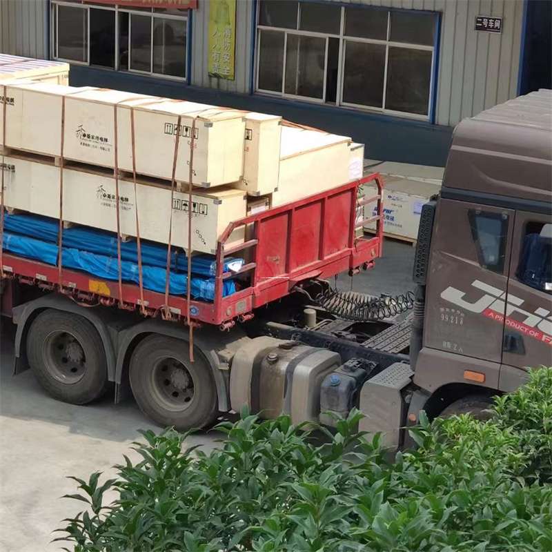 内蒙古鄂尔多斯鄂托克旗至新疆阿勒泰福海县物流专线，一站式服务，让您的货物畅行无忧